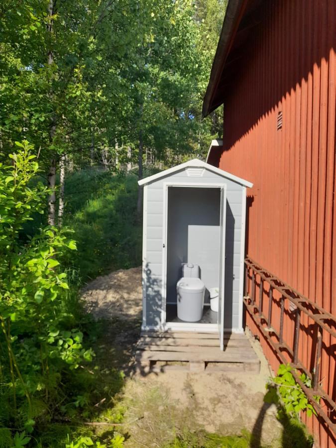 Small Bedroom, Outside Toilet, Shower Kitchen, 120 M From Sandbach Bräcke Εξωτερικό φωτογραφία